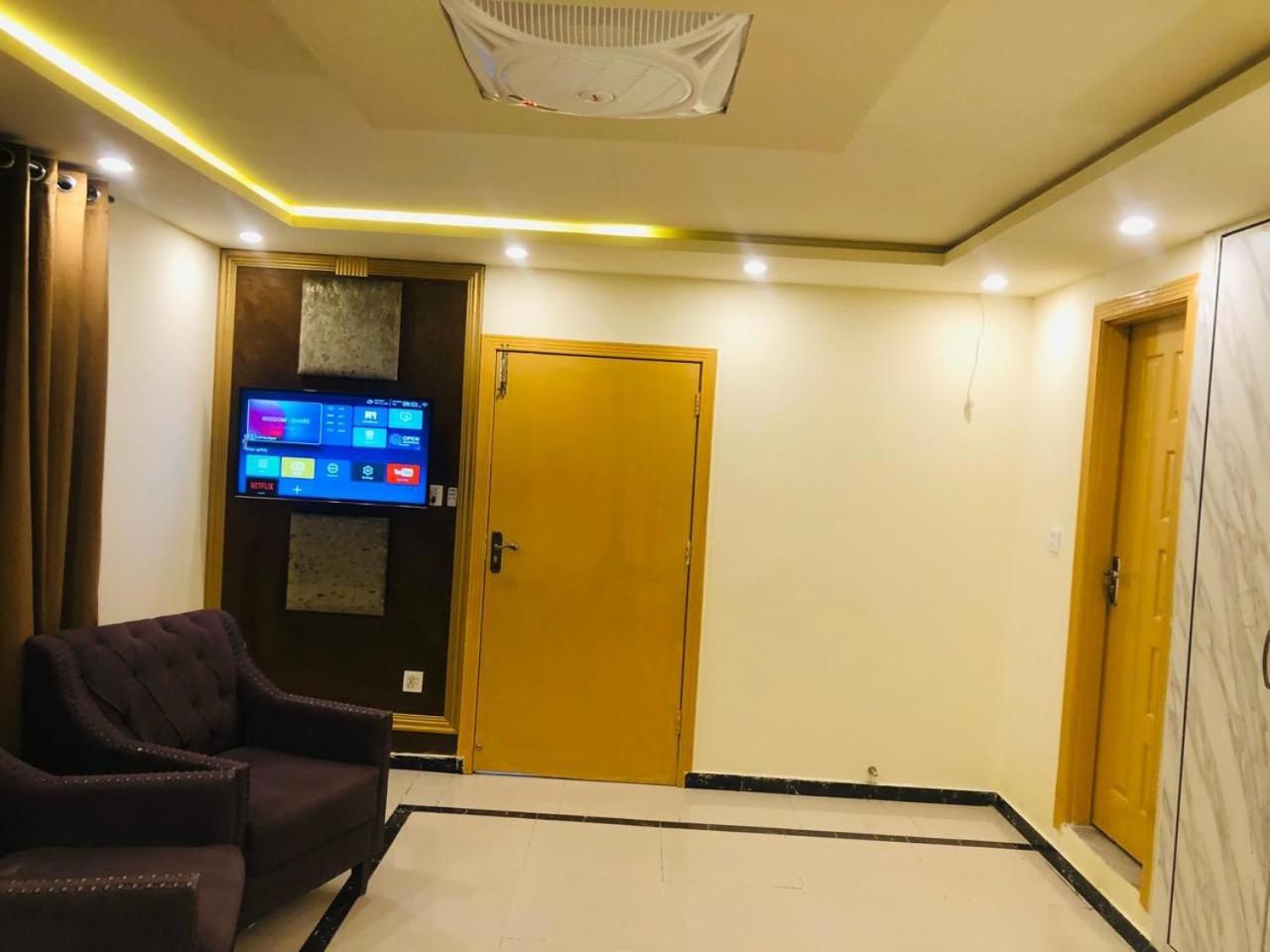 Blue Moon Residency Jinnah Super 伊斯兰堡 外观 照片