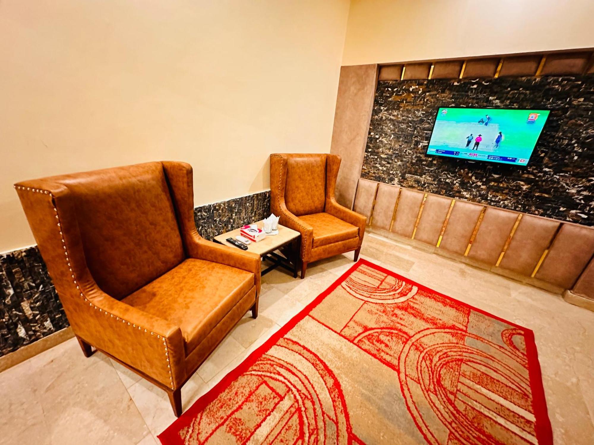 Blue Moon Residency Jinnah Super 伊斯兰堡 外观 照片